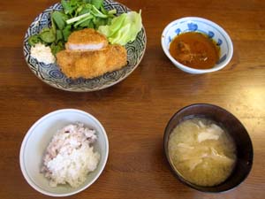 L_110525.jpg
